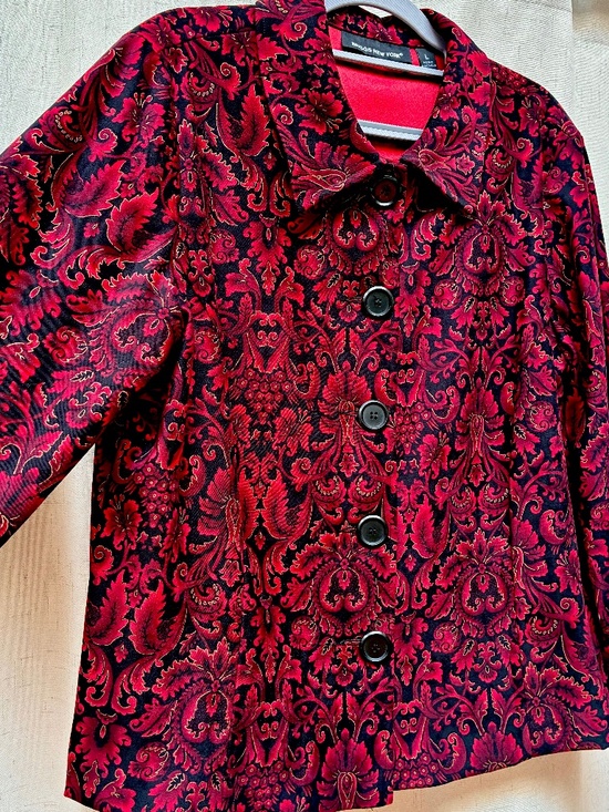 Briggs New York Tops - Rich Red and Black Top